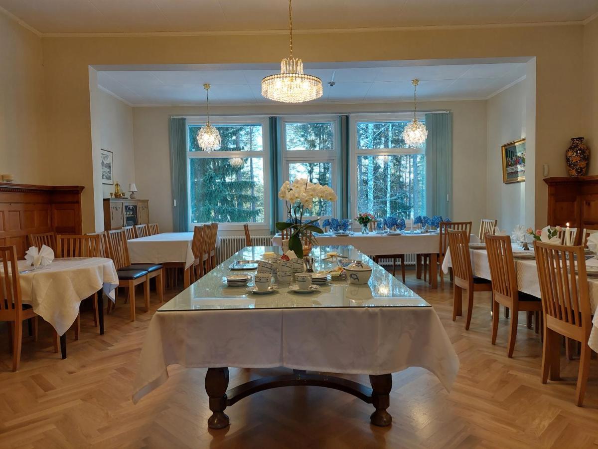 Birgittagarden - Gaesthem - Birgittasystrarna Bed and Breakfast Falun Eksteriør billede