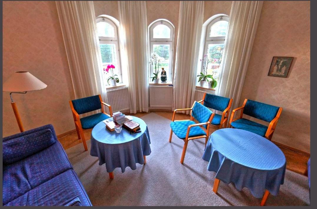 Birgittagarden - Gaesthem - Birgittasystrarna Bed and Breakfast Falun Eksteriør billede