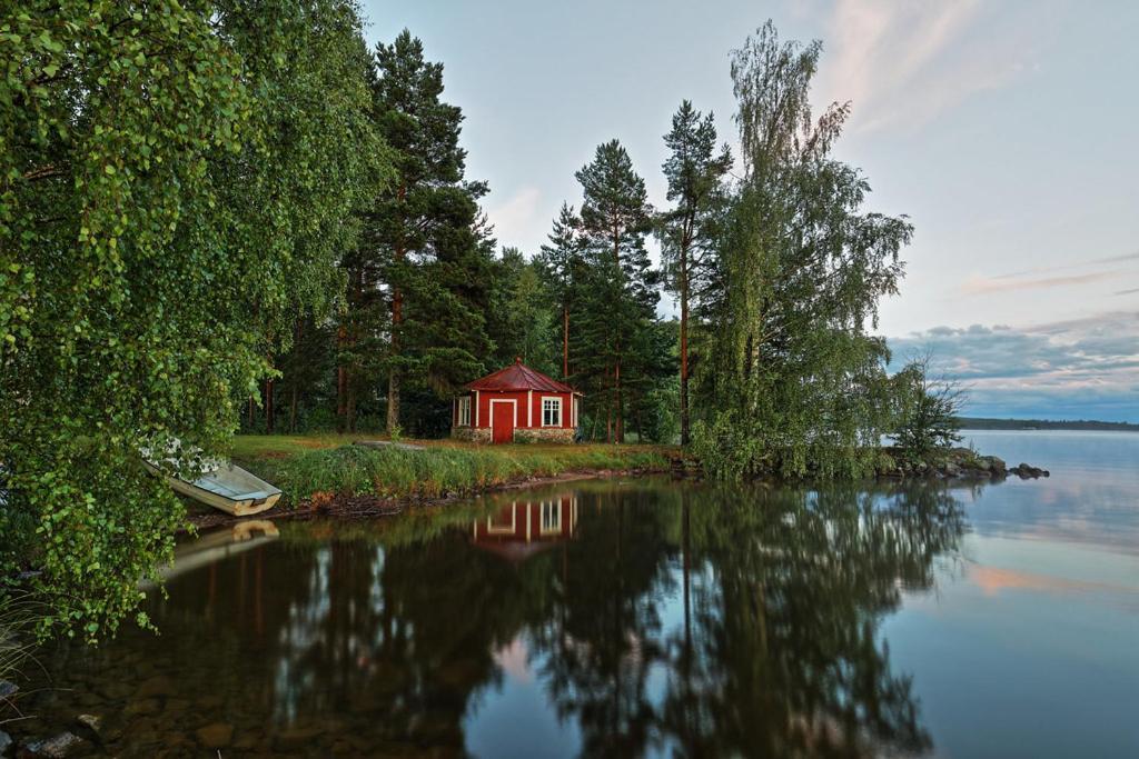 Birgittagarden - Gaesthem - Birgittasystrarna Bed and Breakfast Falun Eksteriør billede